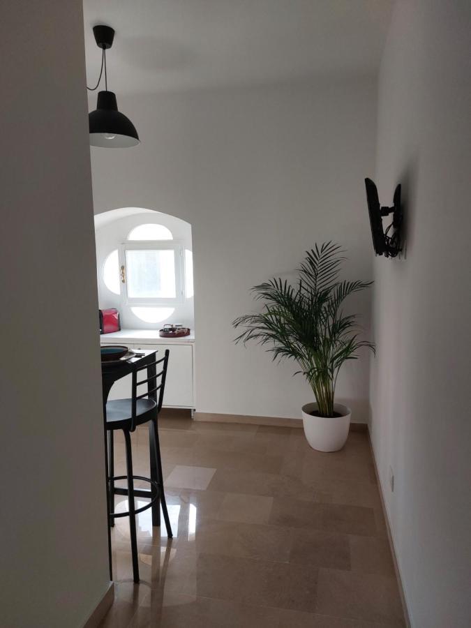 Palazzo Accinni B&B โมโนโปลี ภายนอก รูปภาพ
